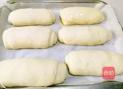 Roasted Salt and Pepper Rolls Recipe Illustration 11