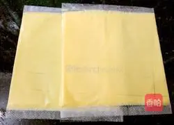 Illustration of how to make shrimp and cheese braised rice 2