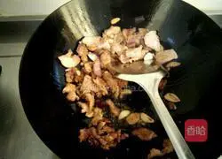 Illustration of how to make braised beans and noodles 5