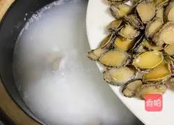 Illustration of how to make fish ball and abalone porridge 5