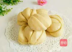 Illustration of how to make peanut butter flower rolls 14