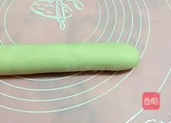 Illustration of how to make single-bread rolls 2