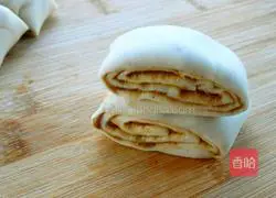 Illustration of how to make sesame rolls 10