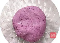 Illustration of how to make purple sweet potato cake 4