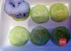 Illustration of how to make rice balls 2
