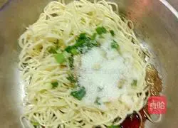 Illustration of how to make homemade cold noodles (not spicy) 3