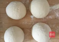 Illustration of how to make chive flower rolls 2
