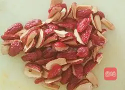 Illustration of how to make pumpkin hair cake 4