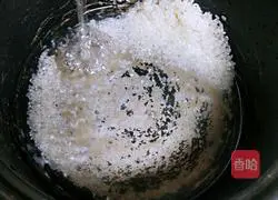 Illustration of how to make cereal milk rice porridge 2