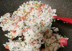 Illustration of how to make shrimp and cheese baked rice 10