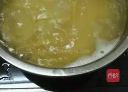 Illustration of how to make simple Bolognese spaghetti 11