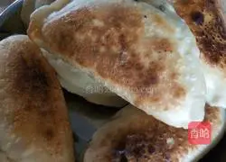 Illustration of how to make leek boxes 4