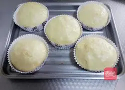 Illustration of how to make hamburger dough (hand kneading dough) 10