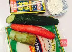 Illustration of how to make mango sago and seasonal vegetable spring rolls 1