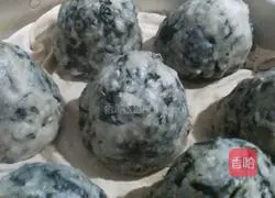 Illustration of how to make sweet potato leaf steamed buns 5