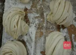 Illustration of how to make Hanamaki 9