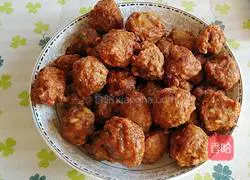 Illustration of how to make meatballs and potato rice bowl 14