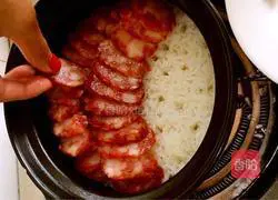 Illustration of how to make preserved clay pot rice 7