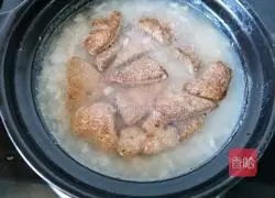 Illustration of how to make pork liver and lean meat porridge 7