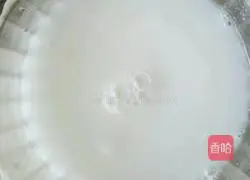 Illustration of how to make leek and egg vegetable box 10