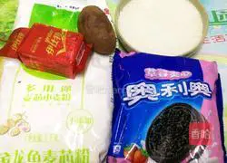 Illustration of how to make two-color Hanamaki (Oreo flavor) 1