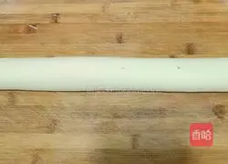 Illustration of how to make pepper leaf rolls 6