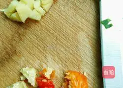 Illustration of how to make fried rice noodles with eggs 2