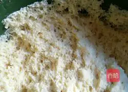 Illustration of how to make cornmeal cake 6