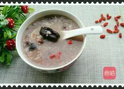 Illustration of how to make spleen-strengthening porridge 10