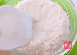 Illustration of making hamburger dough 3