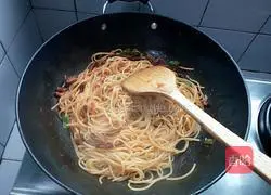 Illustration of how to make pasta 9