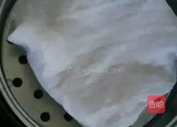 Illustration of how to make red dates and corn residue cake 11