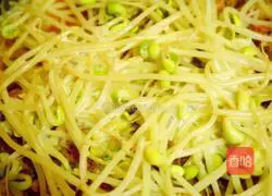 Cheese-flavored spicy cabbage stir-fried pork belly and bean sprout rice, also Want another bowl! Illustration of how to do it 17