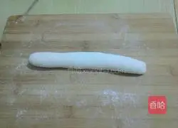 Illustration of how to make Chinese cabbage vegetarian dumplings 7