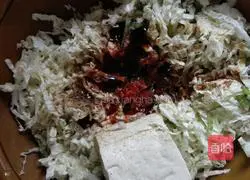 Illustration of how to make pot stickers 3