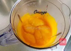 Illustration of how to make piggy steamed buns 1