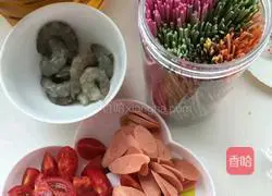 Illustration of how to make colorful noodles 2