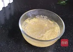  Illustration of how to make red date and quinoa porridge 3