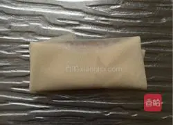 Illustration of how to make spring rolls 8