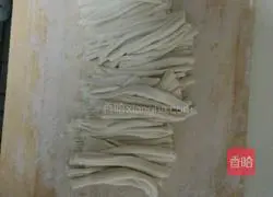 Illustration of braised noodles 8