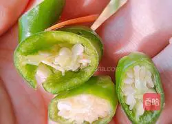 Illustration of how to make spicy noodles 16