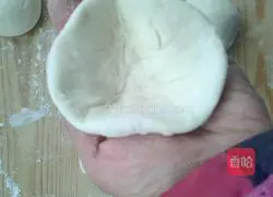 Illustration of how to make old noodles steamed buns and steamed buns 17