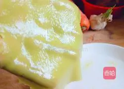 Illustration of how to make Jade Liangpi 11