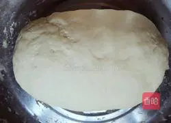 Illustration of making dumplings with mixed vegetable and egg filling 12