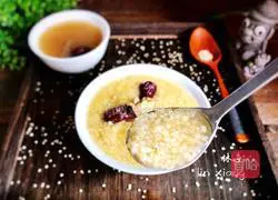 Illustration of how to make red date and quinoa porridge 11