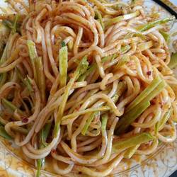 Cucumber cold noodles