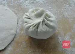 Illustration of how to make eggplant stuffed buns 10