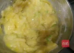 Illustration of how to make Korean potato pancakes 6