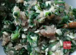 Illustration of how to make spring rolls 6