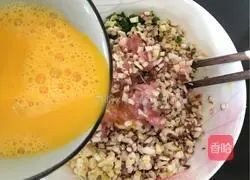 Illustration of how to make spring rolls 3